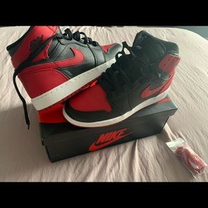 Nike Jordan 1’s (Bred) - 2016: GREAT CONDITION!